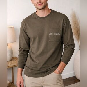 American Eagle Outfitters Men's Khaki Long Sleeve Tee